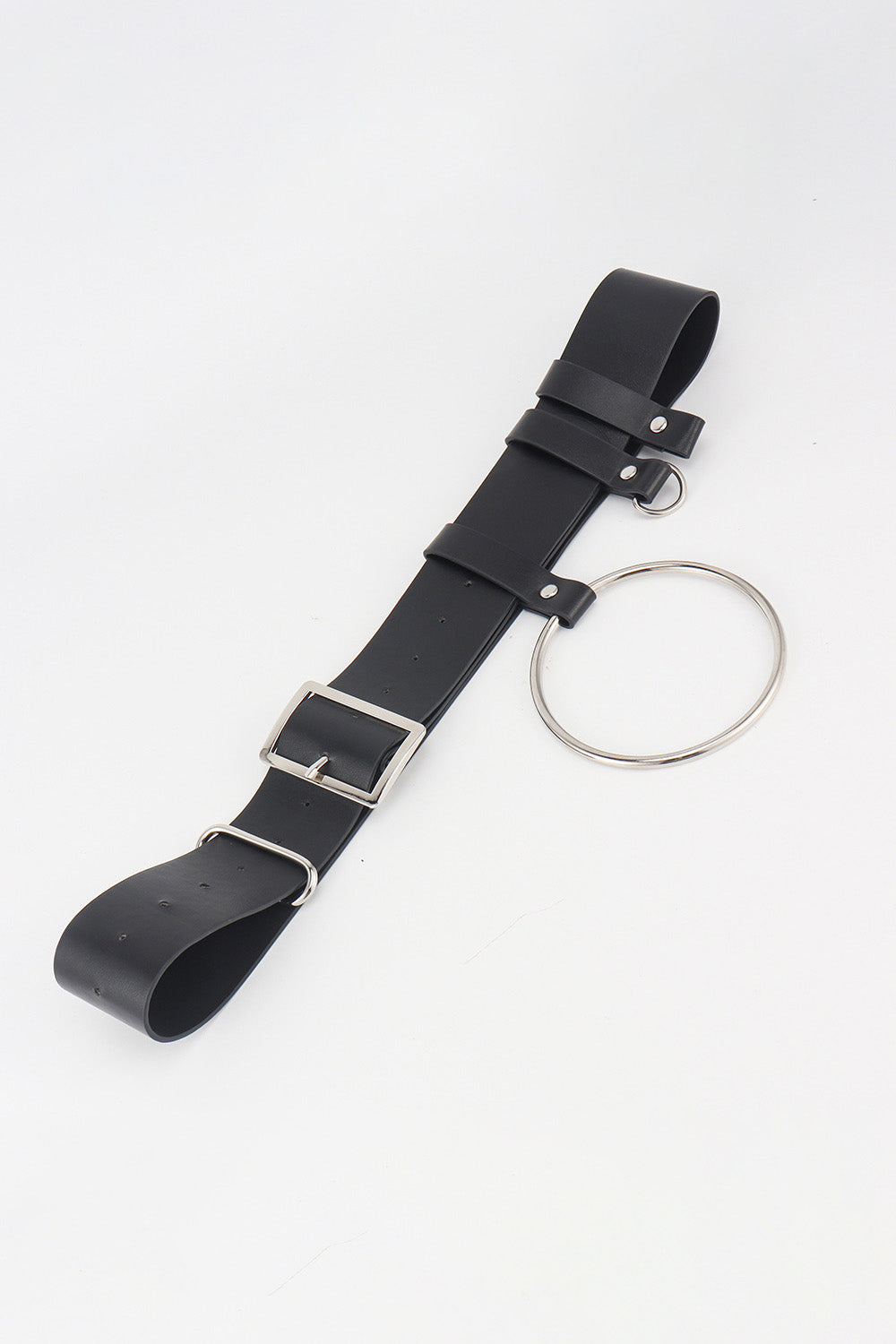 The Faris Belt with Chain – Elevate Your Style with an Edgy Touch