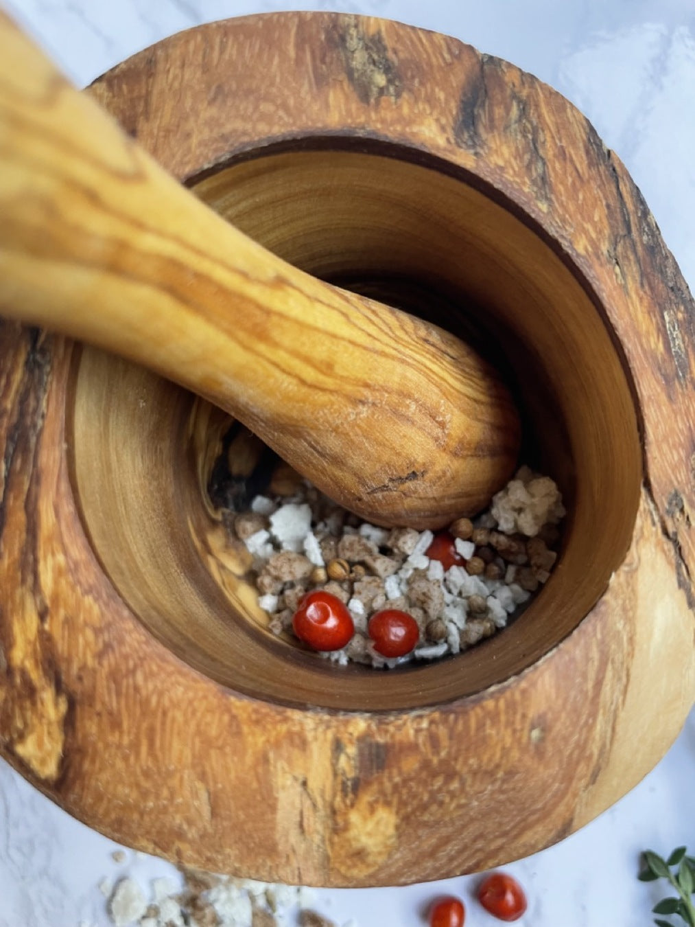 Olive Wood Mortar & Pestle – Timeless Craftsmanship for Your Kitchen