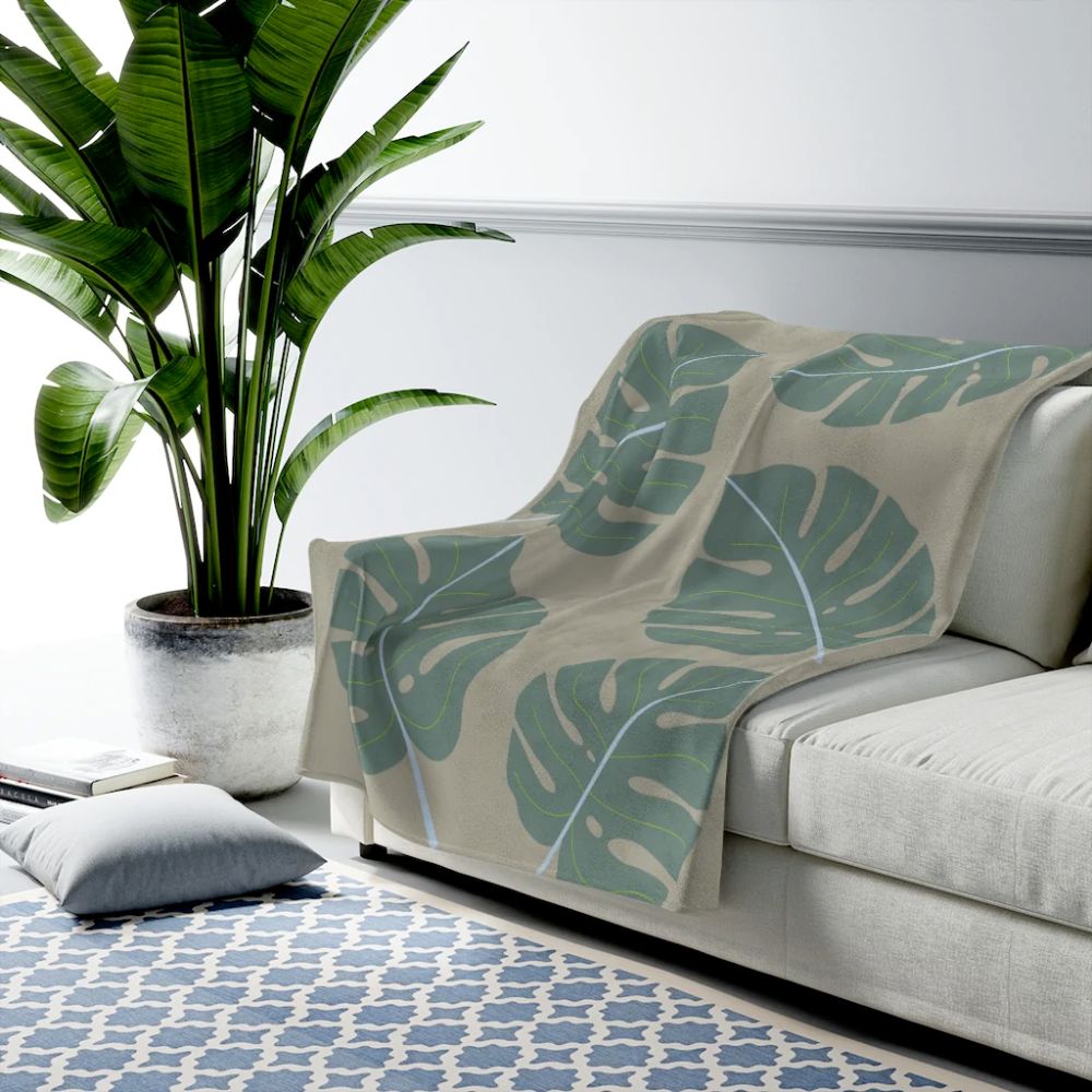 Abstract Leaves Green Lines Plush Velveteen Throw – Soft, Stylish, and Cozy