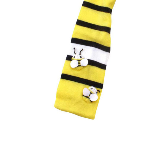 Bee Scarf – A Buzz-Worthy Fashion Statement